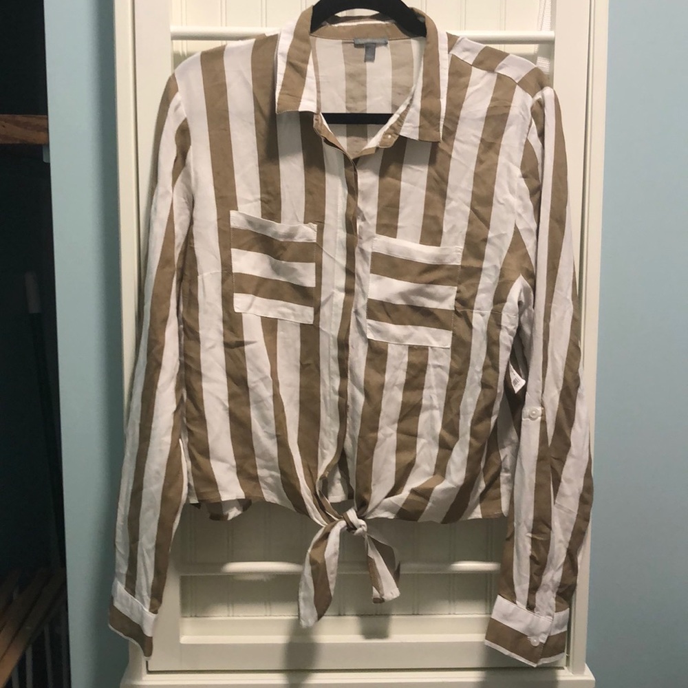 Charlotte Russe White and Gold Striped Button Down